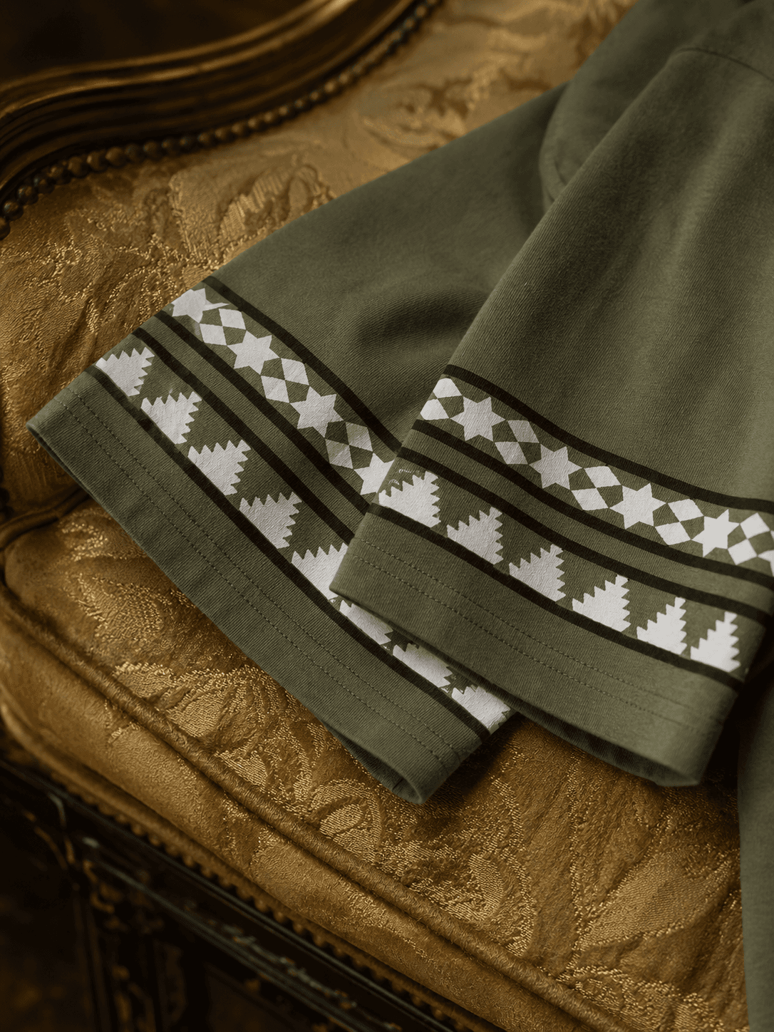 Détail du motif de manche du T-shirt Ketama Life So Dope