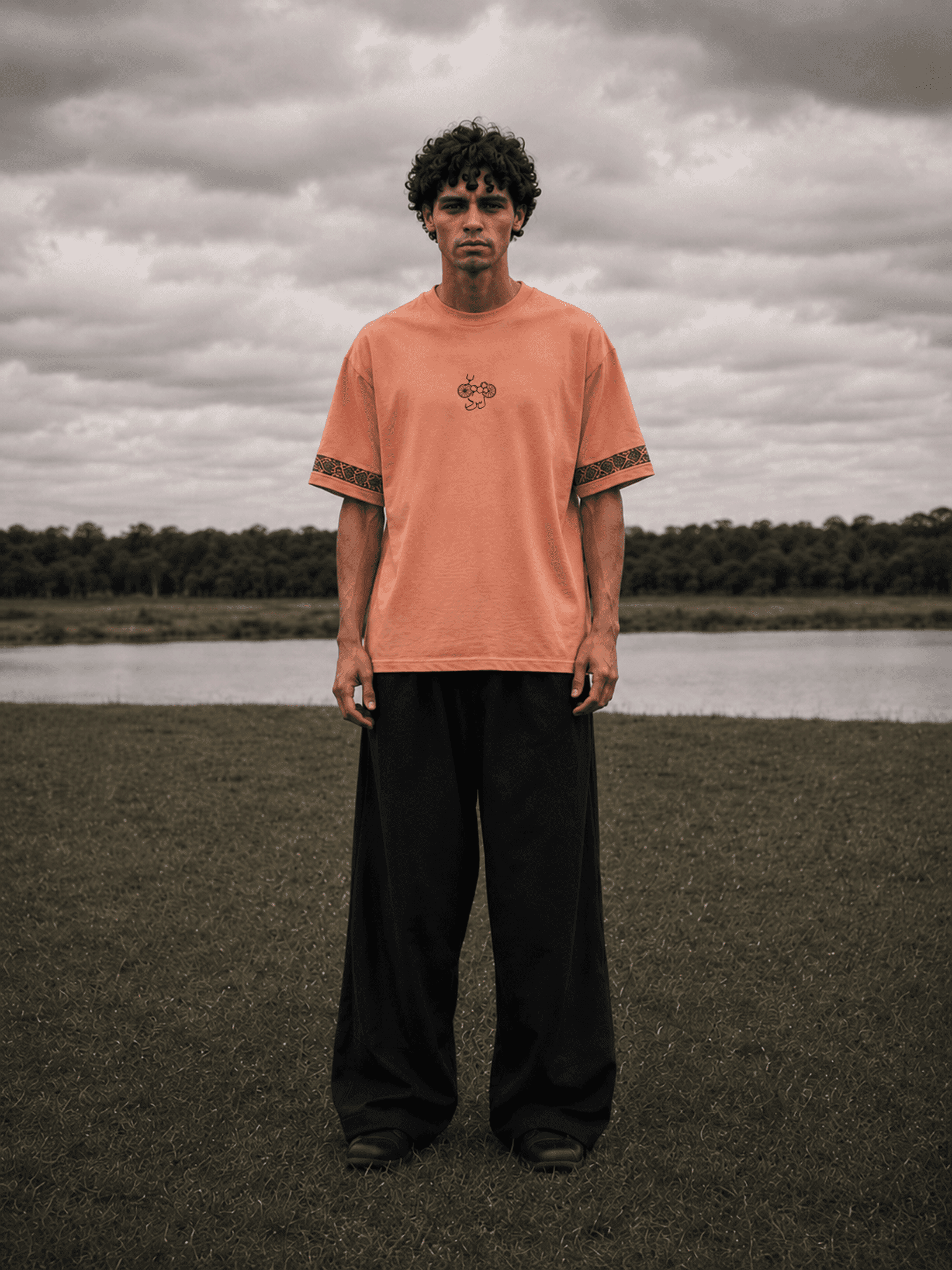 Modèle portant le Marrakech T-shirt pêche Life So Dope